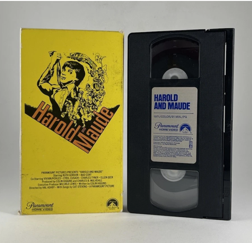 Harold and Maude (1971) Bud Cort, Ruth Gordon (VHS, 1980) Cult Classic Comedy