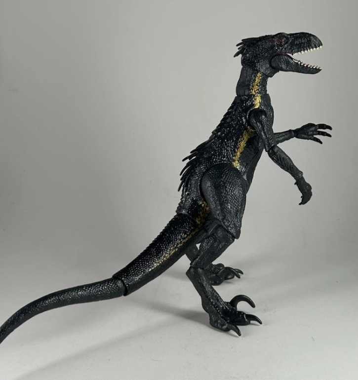 Jurassic World Super Poseable INDORAPTOR 16” Inch Black & Gold Dinosaur Mattel