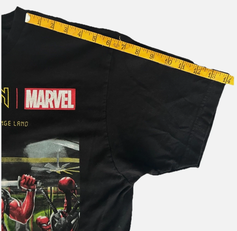 Iron Maiden x Marvel Deadpool “Stranger In A Strange Land” T Shirt Size Large