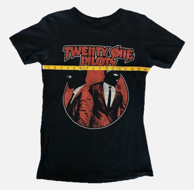 Twenty One Pilots Blurryface Rock Band Music Black T Shirt Size: Medium